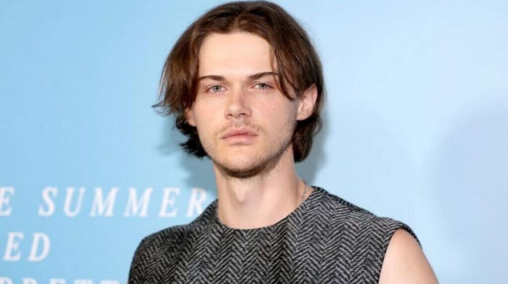 christopher briney Age 
